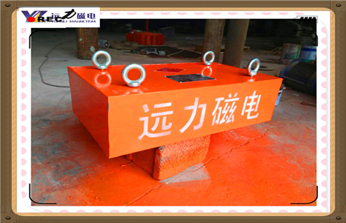 磁性礦除鐵器，磁性礦除鐵器電控系統(tǒng)的介紹的位置要求-CGB磁棒式半自動(dòng)除鐵器_磁性礦除鐵器電控系統(tǒng)的介紹型號(hào)表_磁場(chǎng)強(qiáng)度標(biāo)準(zhǔn)范